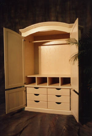armoire2of3.jpg